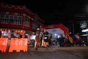 BIB: 
                            <button type="button" onclick="openModal(26222738)" class="btn btn-primary btn-sm float-right btn-popup" data-toggle="modal" data-target=".modal-high-quality">
                        <i class="fas fa-shopping-cart"></i> Add to Cart
                    </button>
                                            <button type="button" onclick="isThisMe(26222738, true)" class="btn btn-success btn-sm float-right btn-popup btn-isme hidden" data-toggle="tooltip" data-placement="bottom" title="นี่คือรูปของคุณใช่ไหม คลิกที่นี่เพื่อเอาเข้าอัลบั้ม">
                        <i class="fas fa-plus"></i> Add to album
                    </button>
                    <button type="button" onclick="isThisMe(26222738, false)" class="btn btn-warning btn-sm float-right btn-popup btn-isnotme hidden">
                        <i class="fas fa-ban"></i> Remove from album
                    </button>